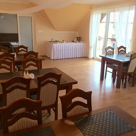 Agro Nad Stawem Farm stay