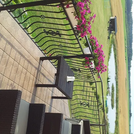 Agro Nad Stawem ファームステイ ジュコボ