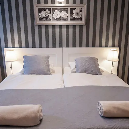 Agro Nad Stawem Farm stay *