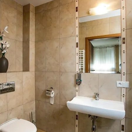 Agro Nad Stawem Farm stay